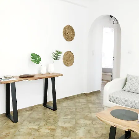 Veletas Appartamento Adamantas (Milos)